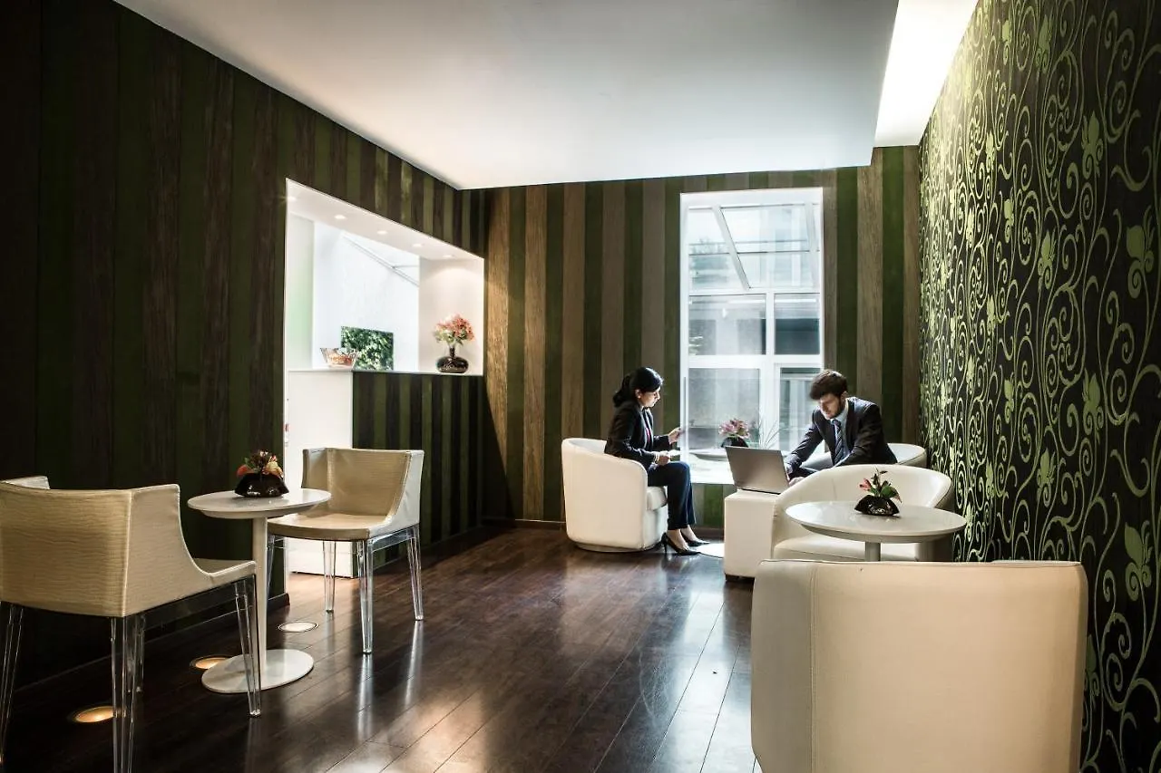 Le Quartier Bercy-square 3* Párizs