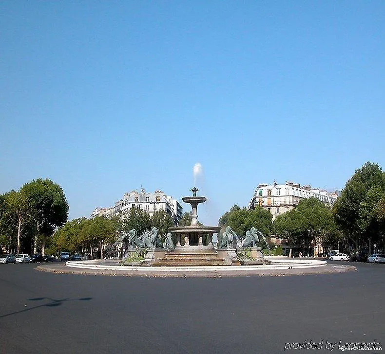 Le Quartier Bercy-square