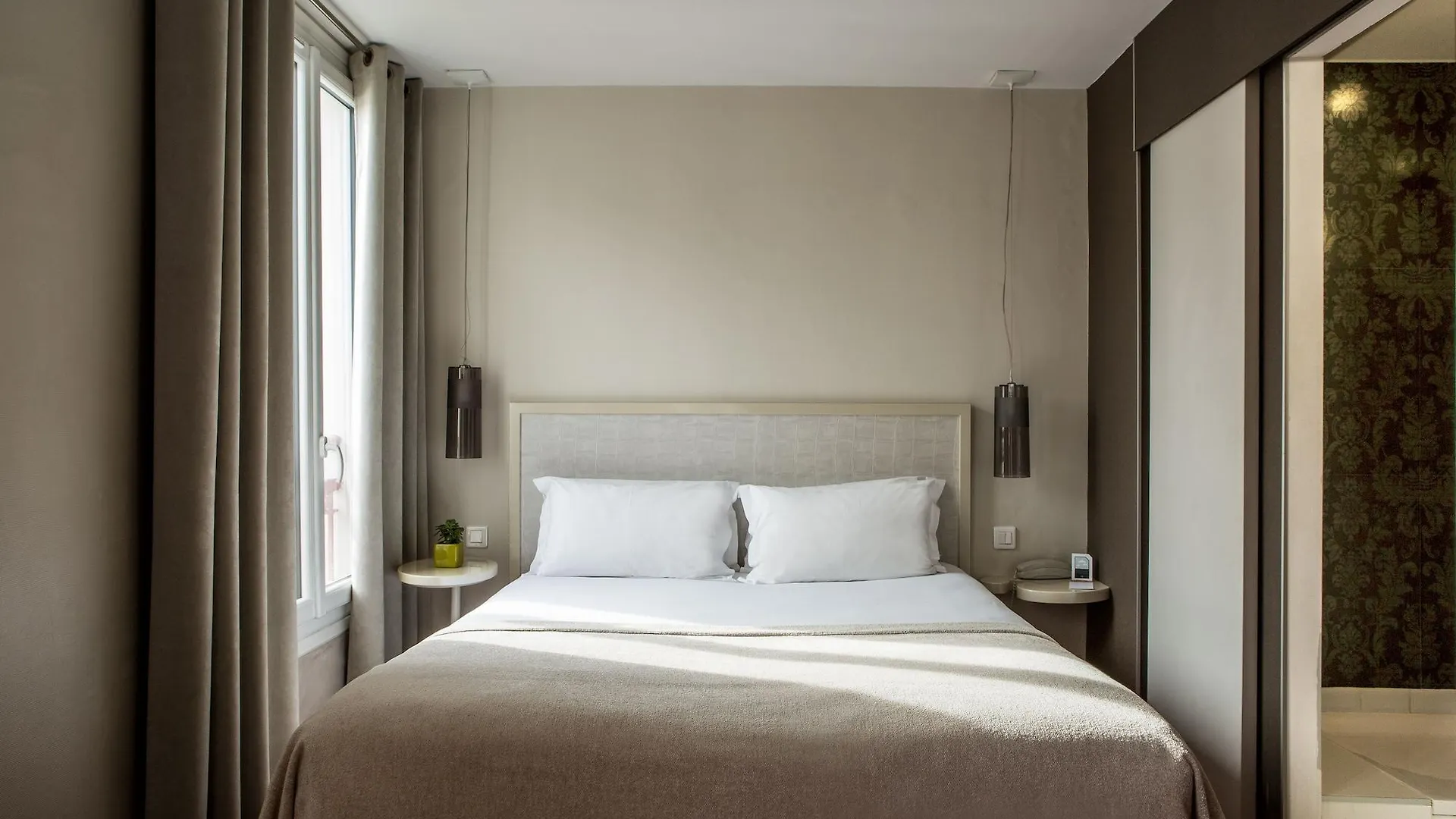 Hotel Le Quartier Bercy-square 3*