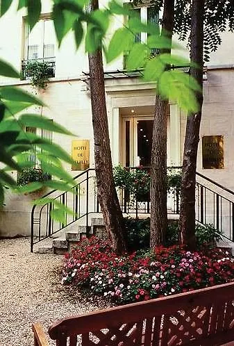 Отель Le Quartier Bercy-square Париж